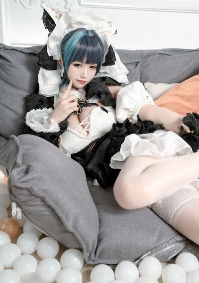 欧美蕾丝内衣连袜套装_1080P最新电影在线观看