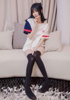 国产自拍不卡一区_短视频完整无删减版