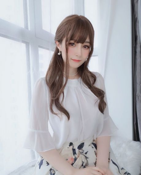美女被男生捅了下面部位的视频_蓝光完整在线观看