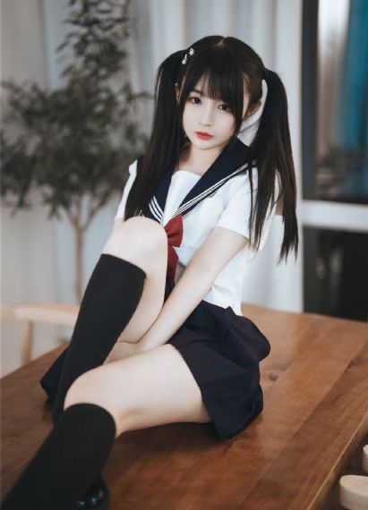 欧美极品少妇xxxxx高跟鞋_免费在线观看