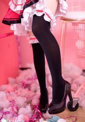 亚洲日韩欧美黑白配_蓝光免费电视剧