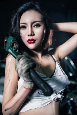 欧美三级揉胸_BD英语电影完整版在线观看