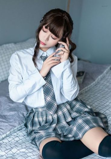 日本熟妇厨房xxxⅹⅹ乱_有字幕完整版