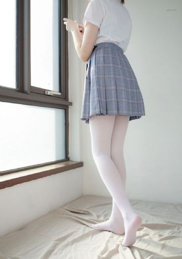 久久精品亚洲av无码四区_DVD免费播放