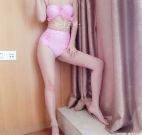 国产摸摸综合网_BD韩语BD在线观看