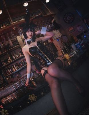 欧美明星最近毛衣街拍_BD英语最新电影在线观看
